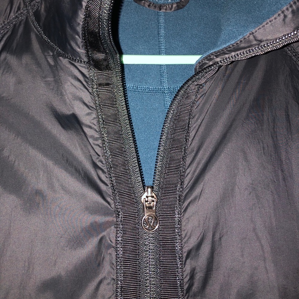 LULU Lemon zip up lightweight jacket
